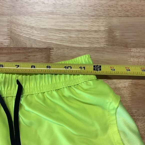 Ladies‎ Nike Air Running Shorts with liner neon yellow XS - Picture 5 of 6
